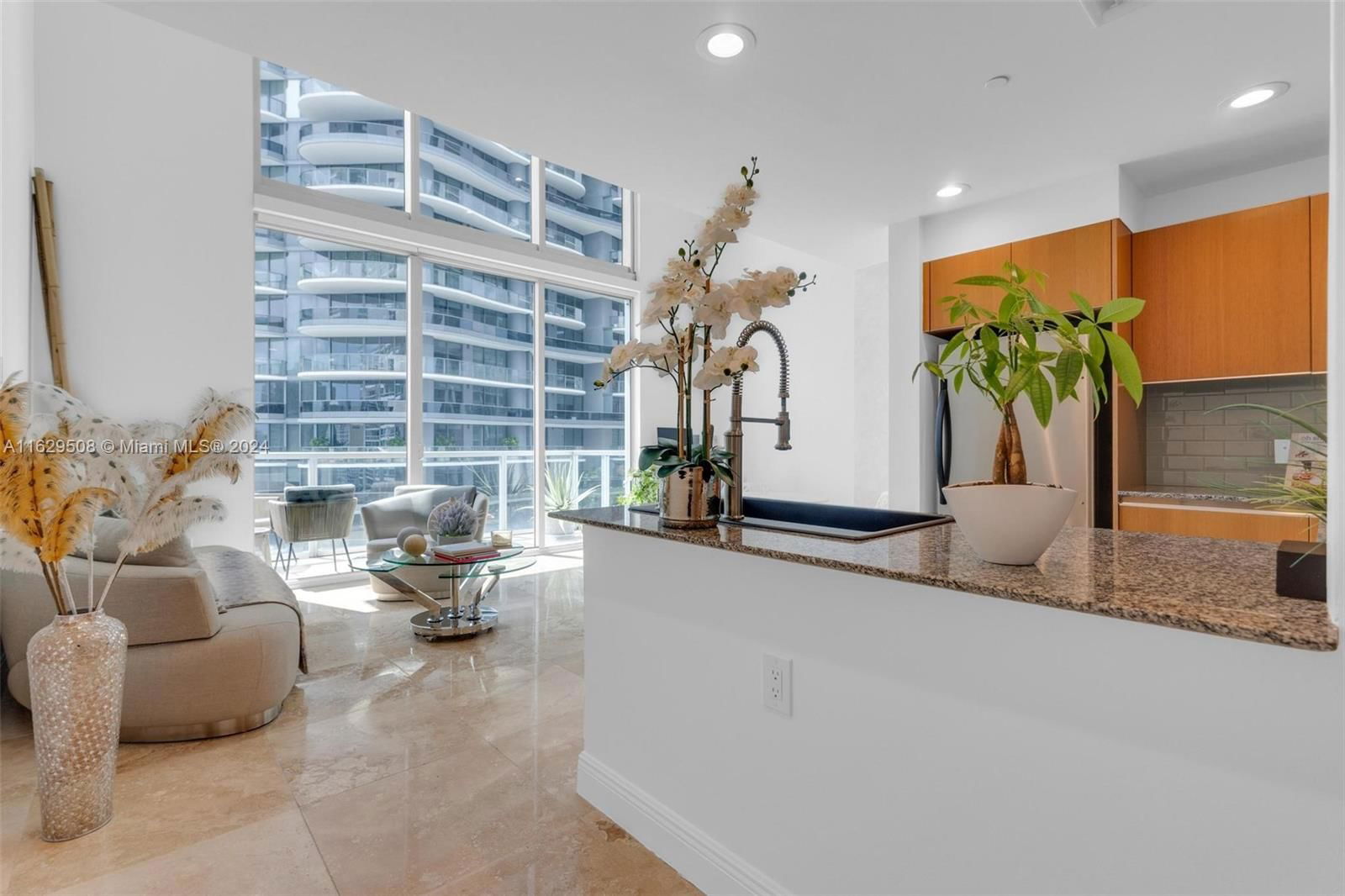 Real estate property located at 1050 Brickell Ave #2416, Miami-Dade, 1060 BRICKELL CONDO, Miami, FL