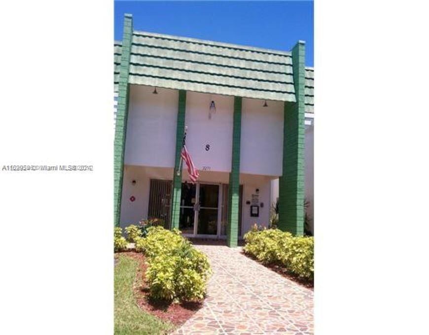 Real estate property located at 2271 48th Ter #205, Broward, CASTLE APARTMENTS 8 CONDO, Lauderhill, FL