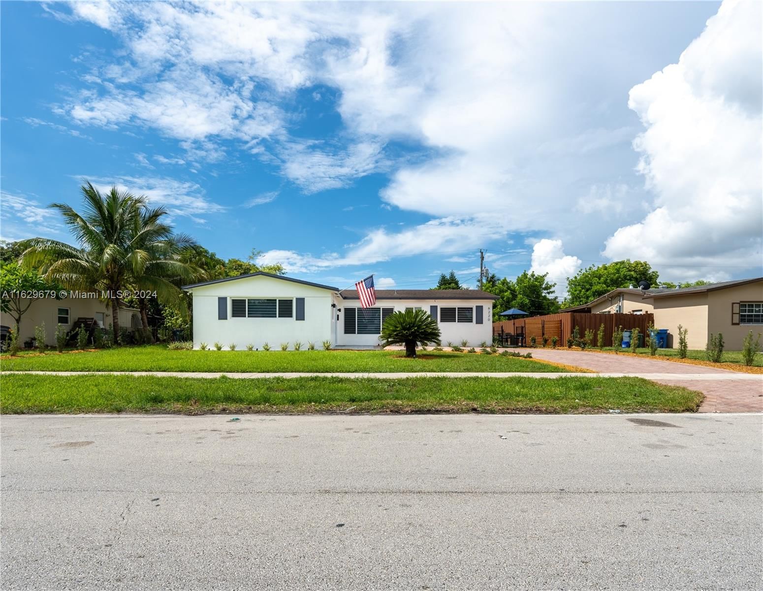 Real estate property located at 6220 19th St, Broward, SUNRISE GOLF VILLAGE SEC, Sunrise, FL