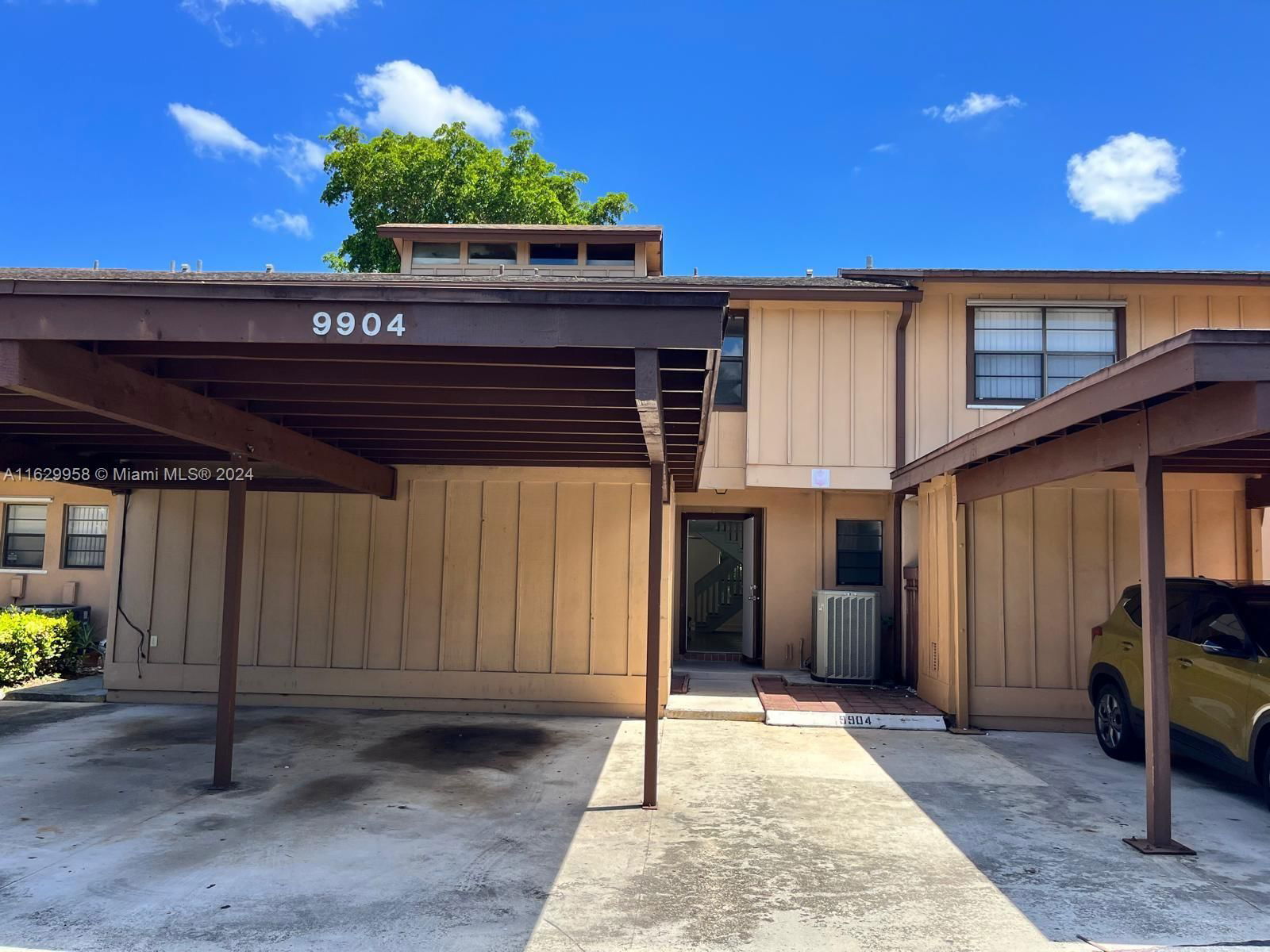 Real estate property located at 9904 Royal Palm Blvd #9904, Broward, PARKWOOD CONDO, Coral Springs, FL