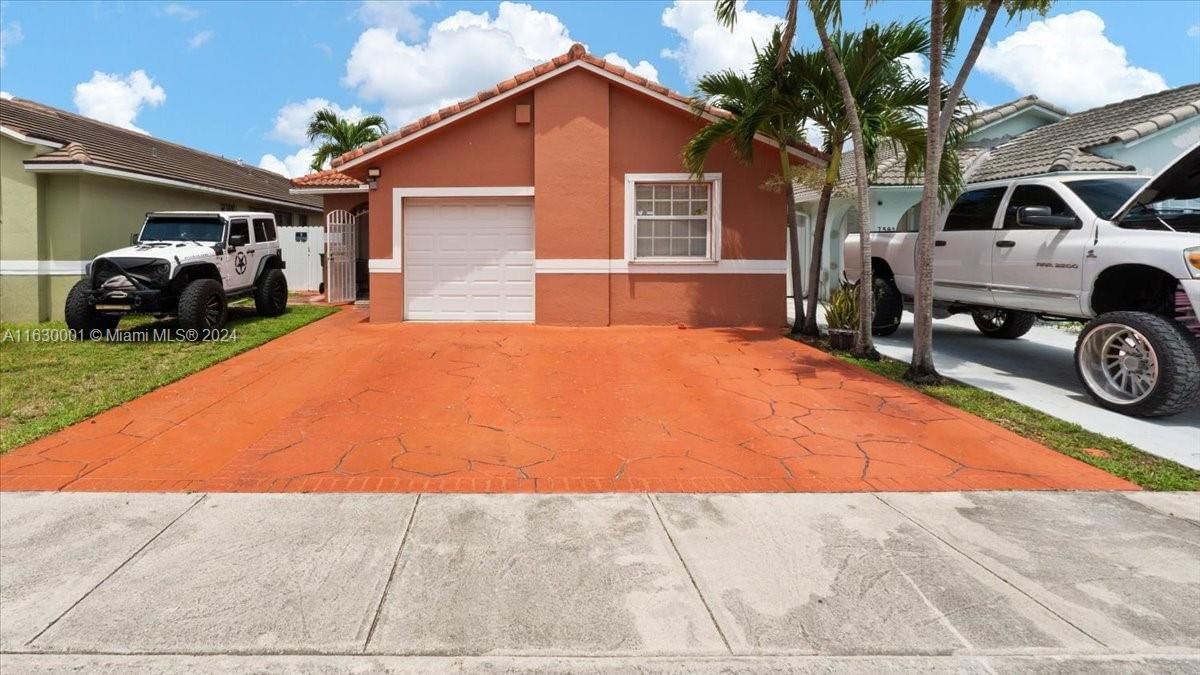 Real estate property located at 7568 4th Ct, Miami-Dade, ANDRE PARK, Hialeah, FL