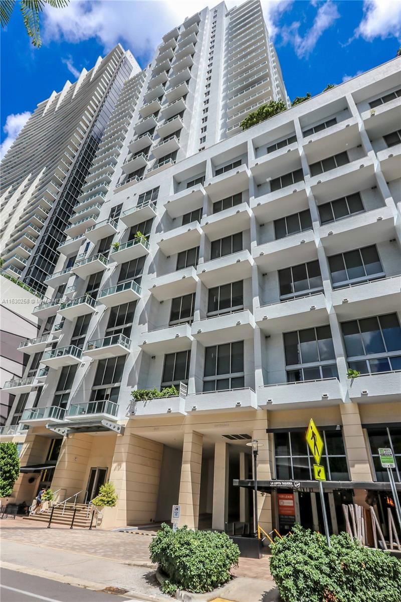 Real estate property located at 1050 Brickell Ave #414, Miami-Dade County, 1060 BRICKELL CONDO, Miami, FL