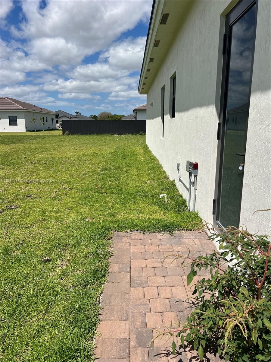 Real estate property located at 32359 195th Ave, Miami-Dade, CENTURY OASIS, Homestead, FL