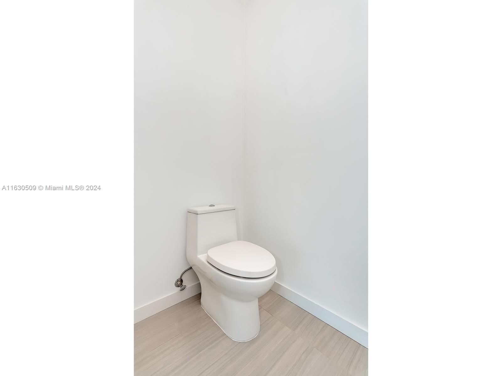 Real estate property located at 480 31st St #2203, Miami-dade, Gran Paraiso, Miami, FL