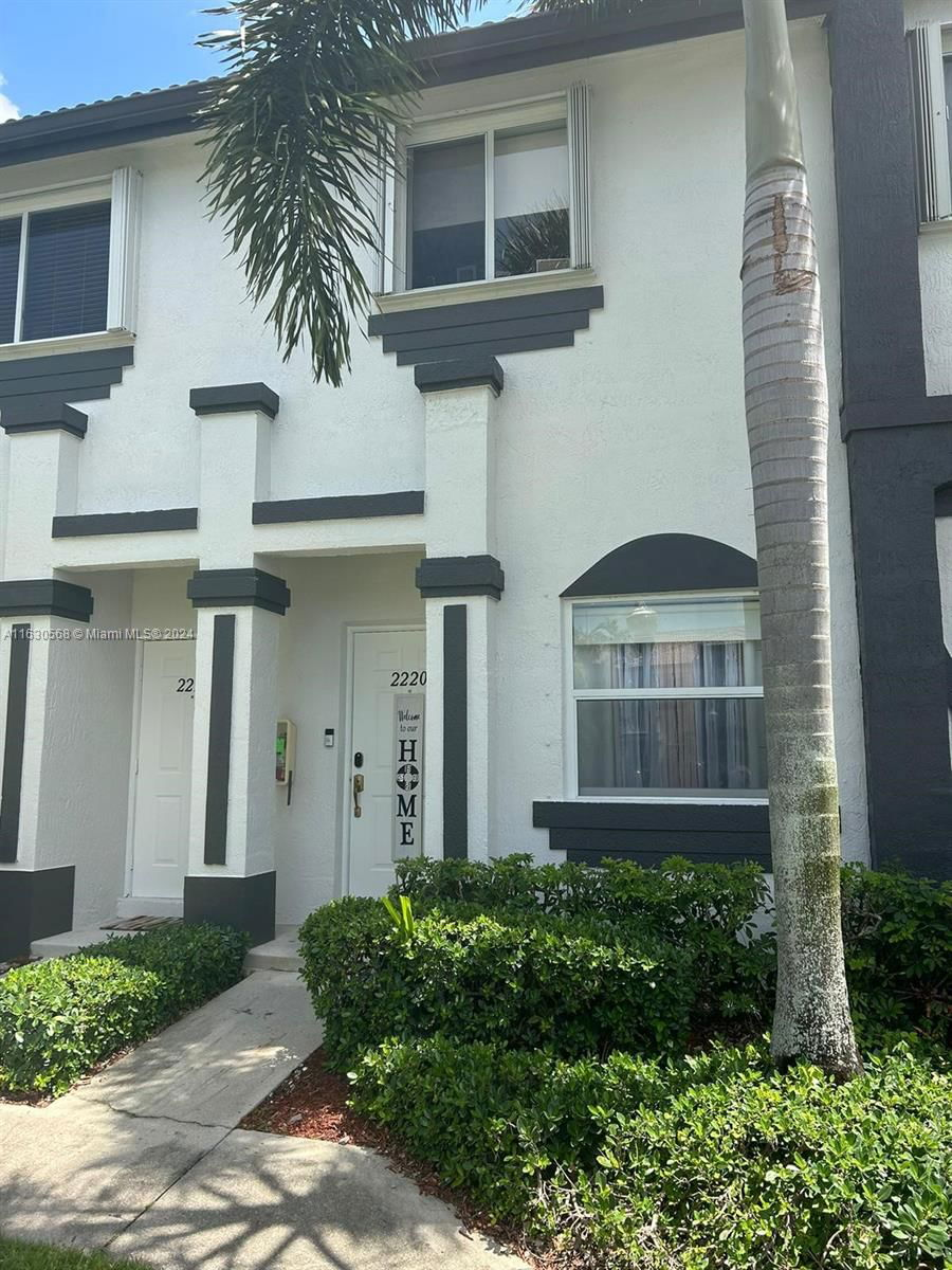 Real estate property located at 2220 26th Ln #2220, Miami-Dade County, TOWNGATE CONDO TWO, Homestead, FL