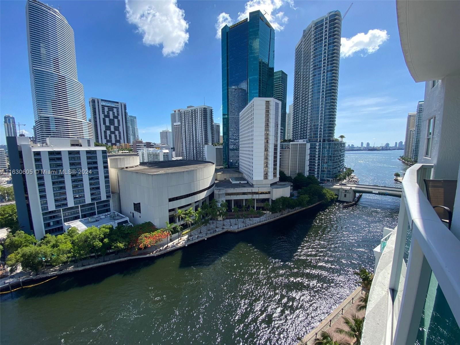 Real estate property located at 31 5th St #1601, Miami-Dade, BRICKELL ON THE RIVER N T, Miami, FL