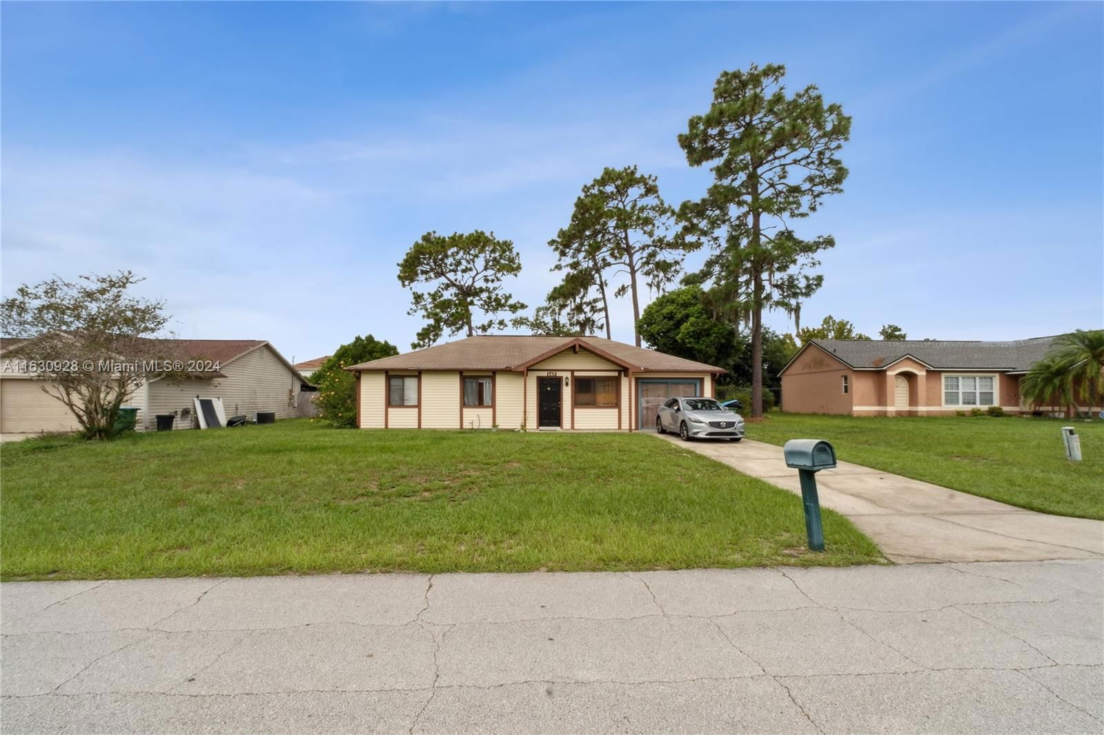 Real estate property located at 1732 Laredo Dr, Volusia, Volusia County, Deltona, FL