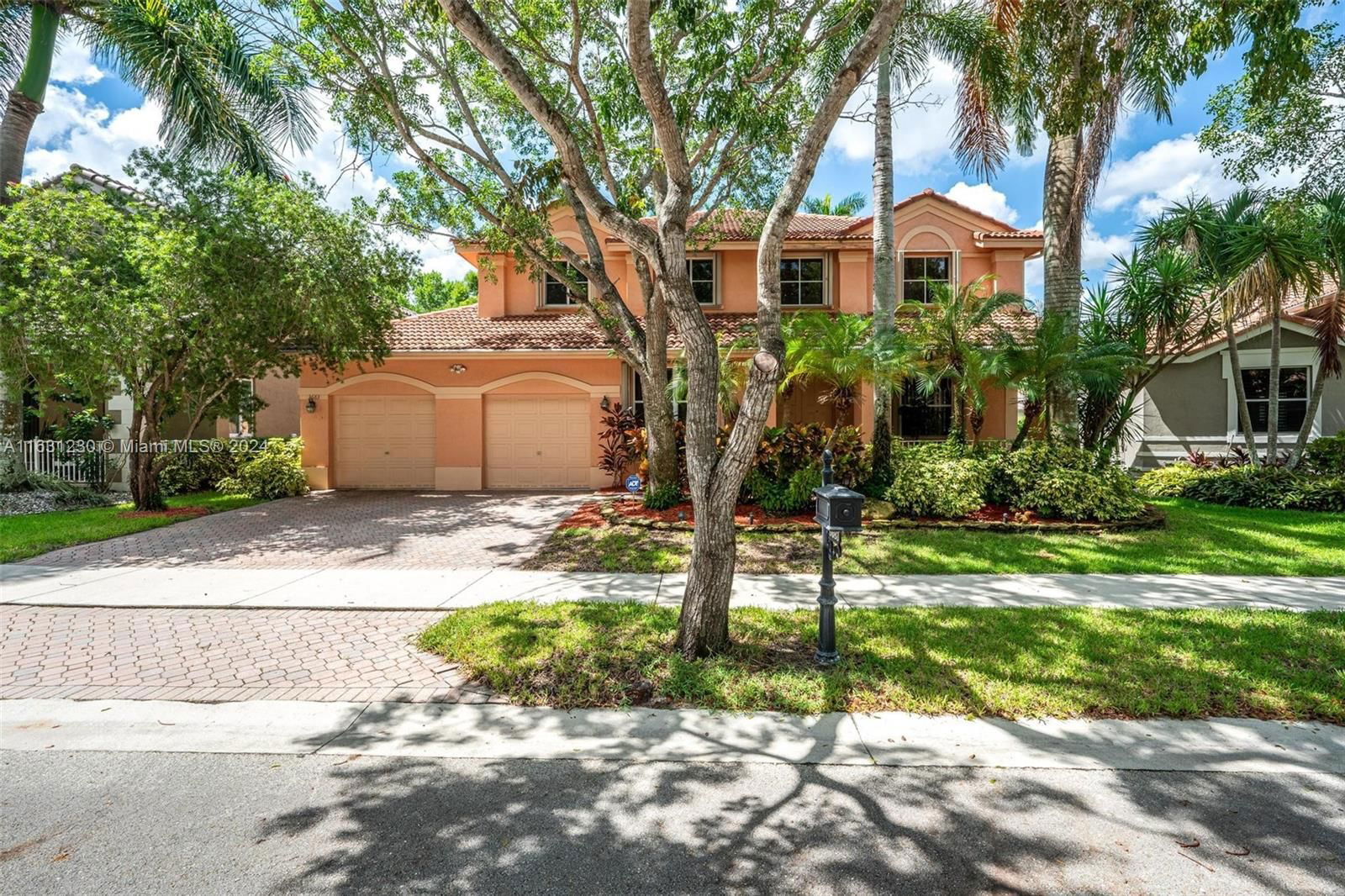 Real estate property located at 3683 Vista Way, Broward, The Ridges, Weston, FL