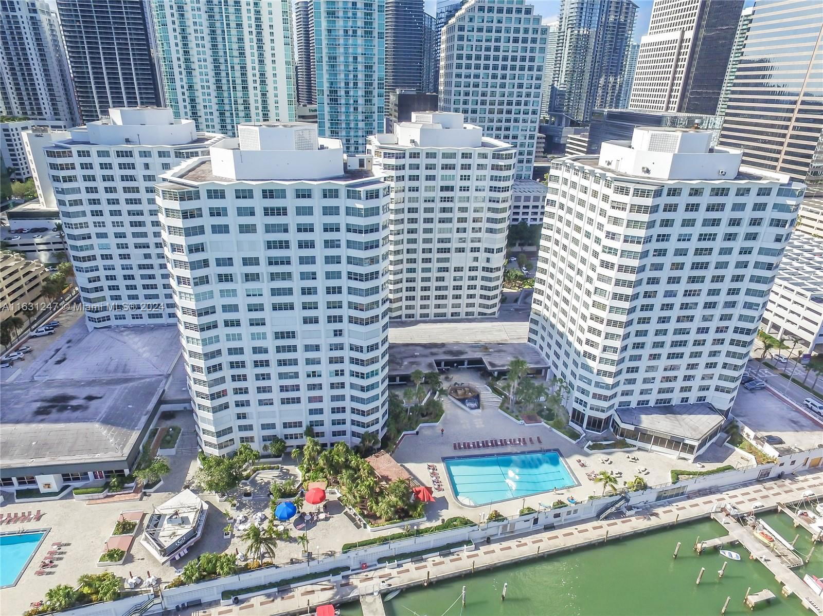 Real estate property located at 825 Brickell Bay Dr #350, Miami-Dade, FOUR AMBASSADORS CONDO PH, Miami, FL