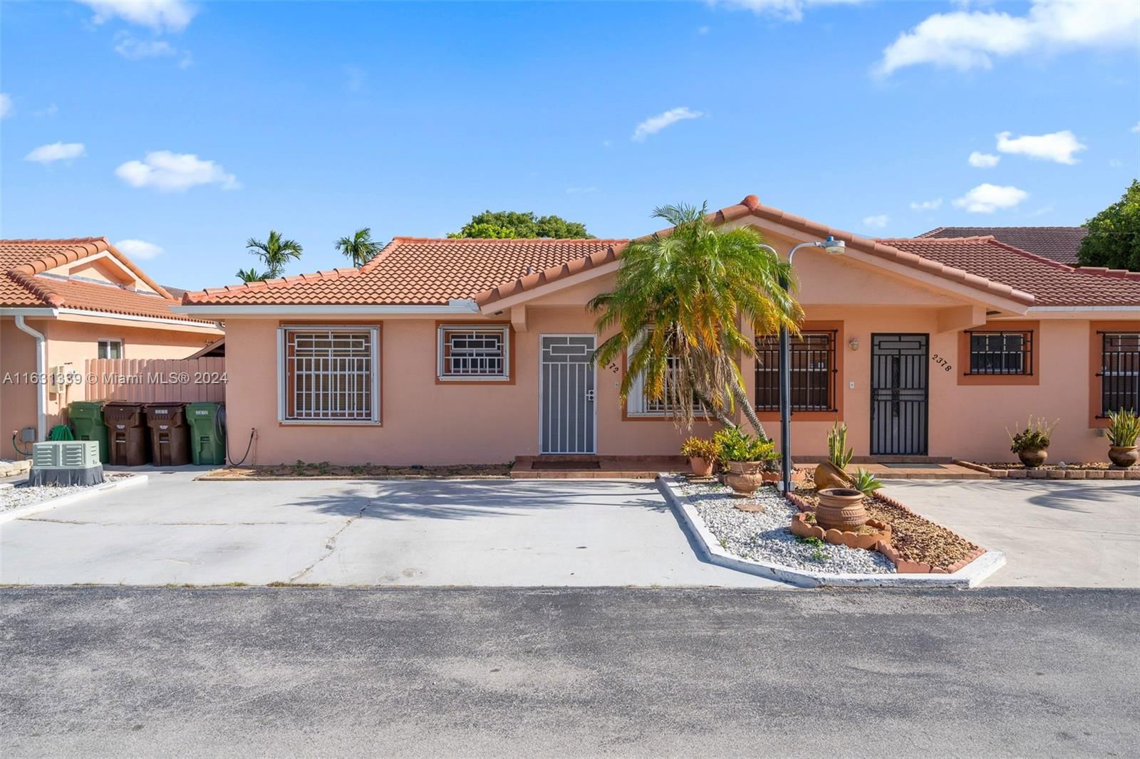 Real estate property located at 2372 73rd Pl #11-A, Miami-Dade, GALERIA VILLAS CONDO, Hialeah, FL