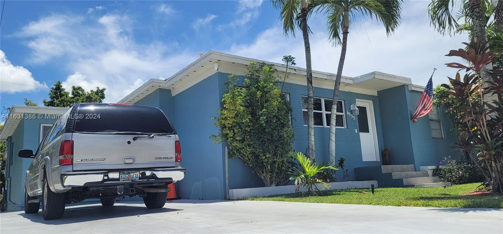 Real estate property located at 4995 1st Ct, Miami-Dade, BRADLEY MANOR 3RD ADDN, Hialeah, FL