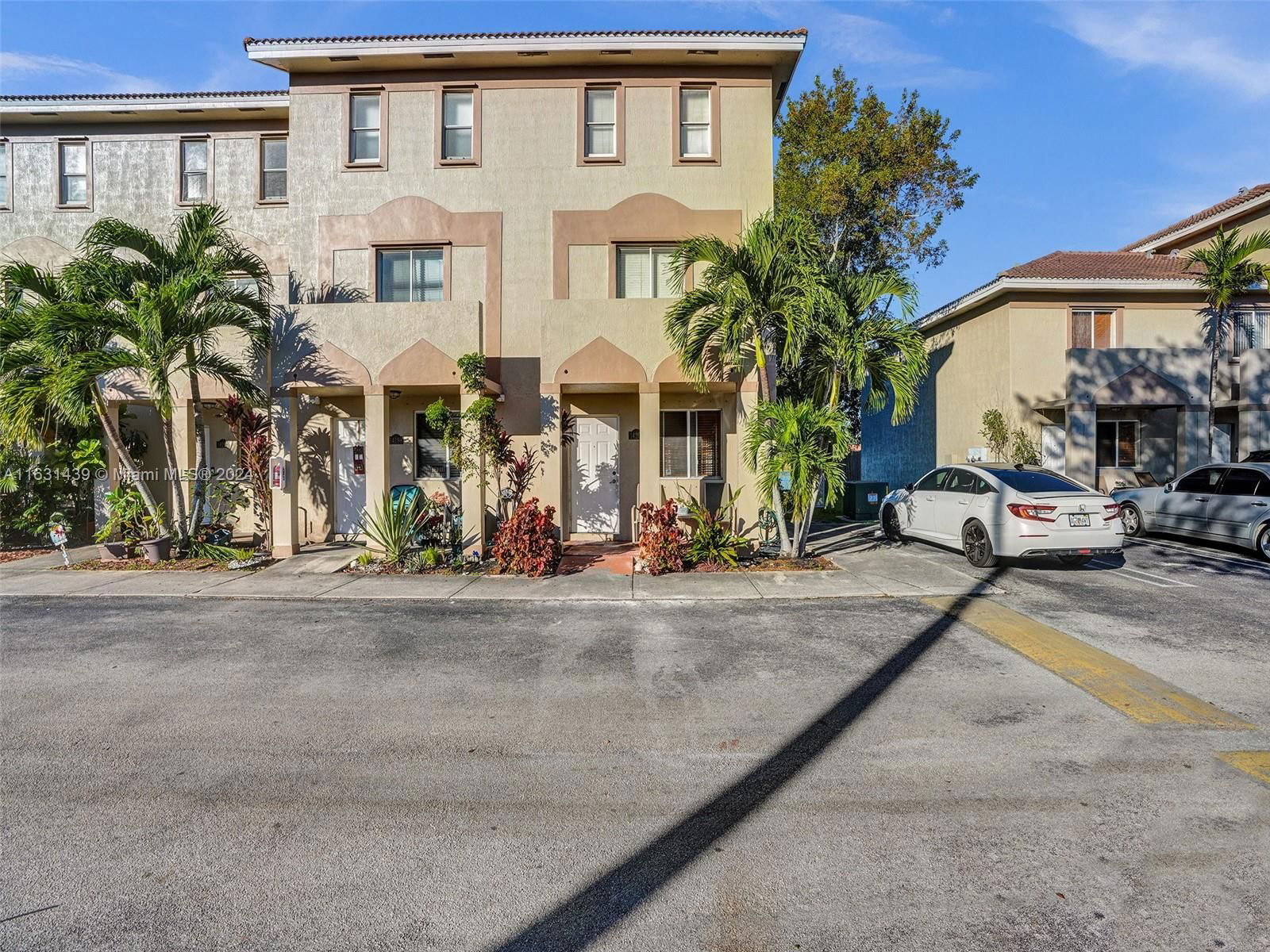 Real estate property located at 14202 17th Ave #14202, Miami-Dade, LAKE VUE VILLAS CONDO, Opa-Locka, FL