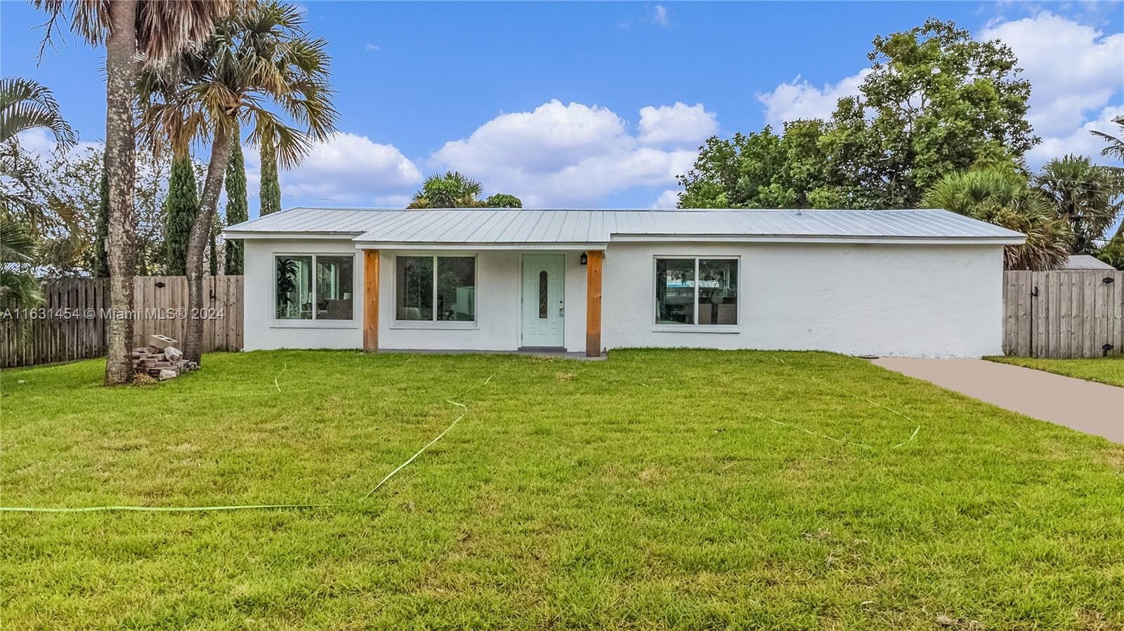 Real estate property located at 1694 Orion St, Martin, JENSEN HIGHLANDS, Jensen Beach, FL