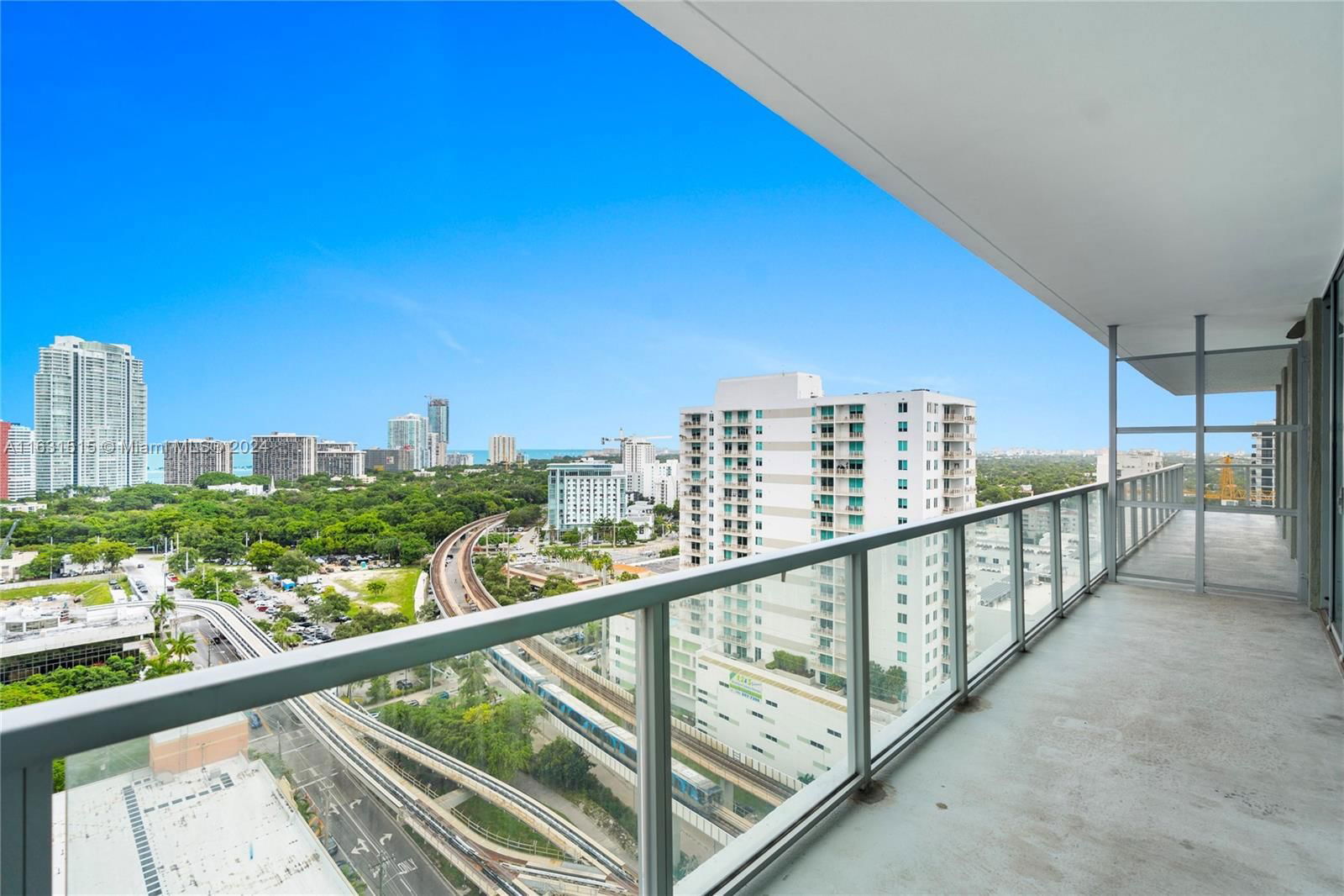 Real estate property located at 79 12th St #2102-S, Miami-Dade, THE AXIS ON BRICKELL CONDO, Miami, FL