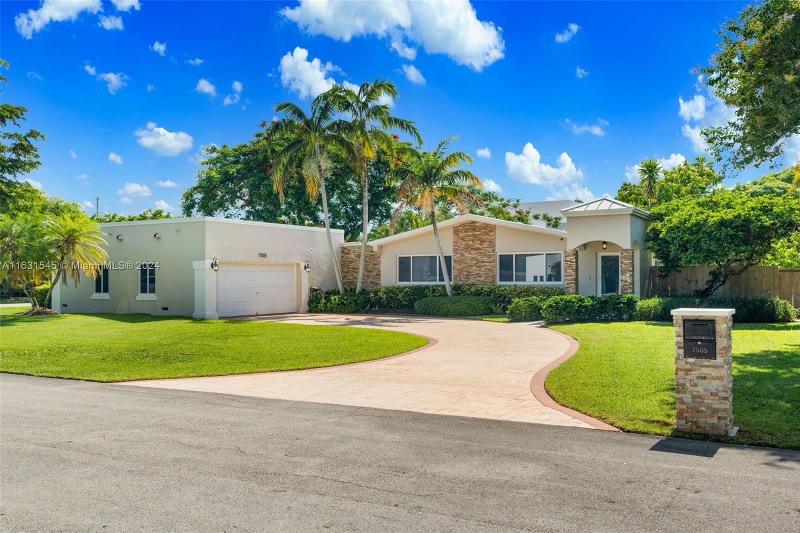 Real estate property located at 7505 139th St, Miami-Dade, PALMETTO PINES, Palmetto Bay, FL