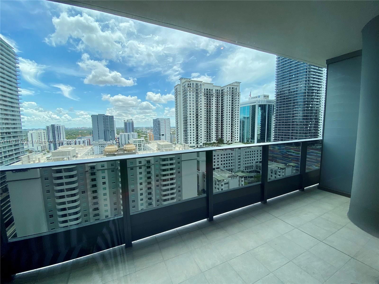 Real estate property located at 1000 Brickell Plz #2008, Miami-Dade, BRICKELL FLATIRON CONDO, Miami, FL