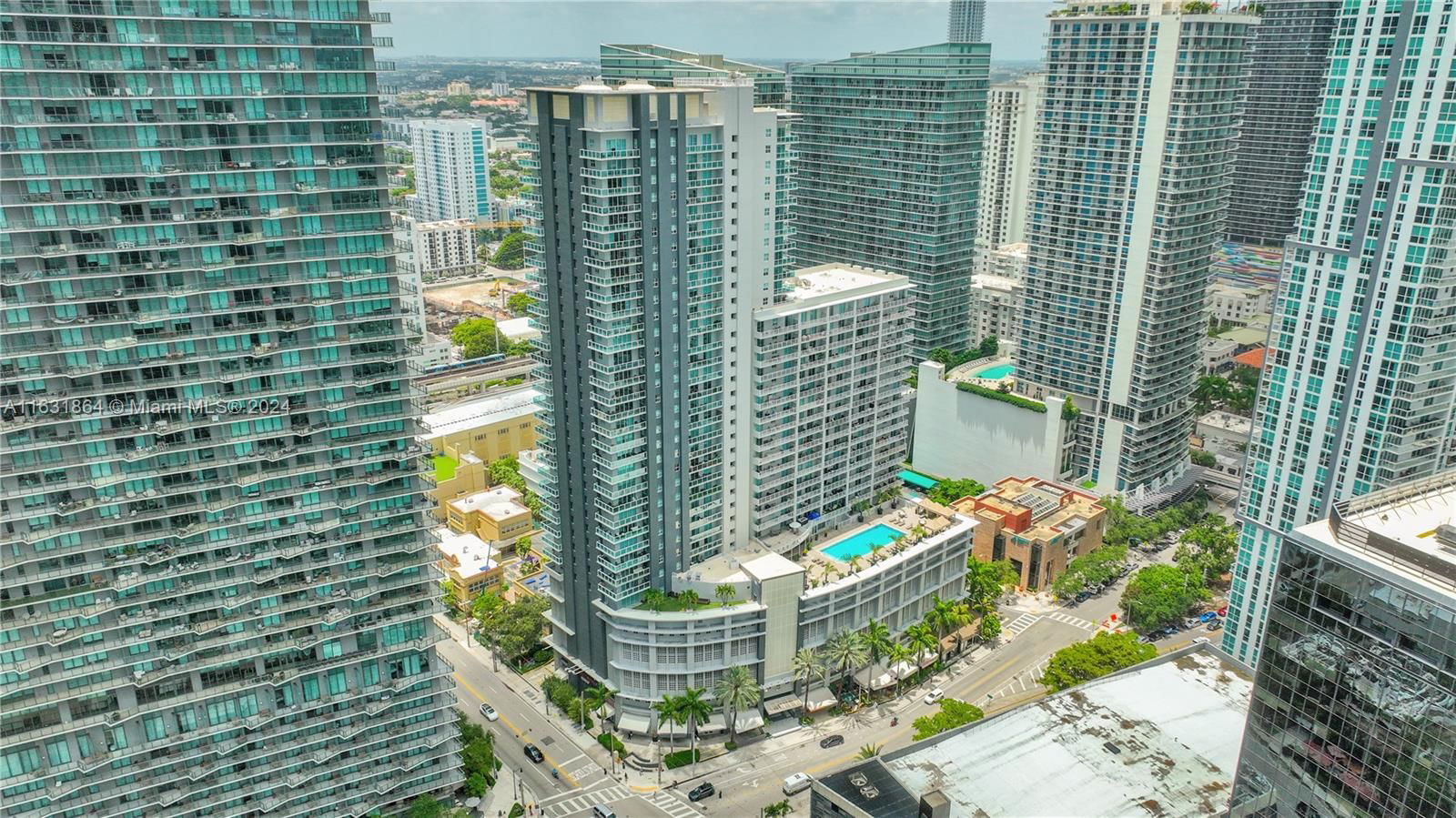 Real estate property located at 1250 Miami Ave #2310, Miami-Dade, VUE AT BRICKELL CONDO, Miami, FL