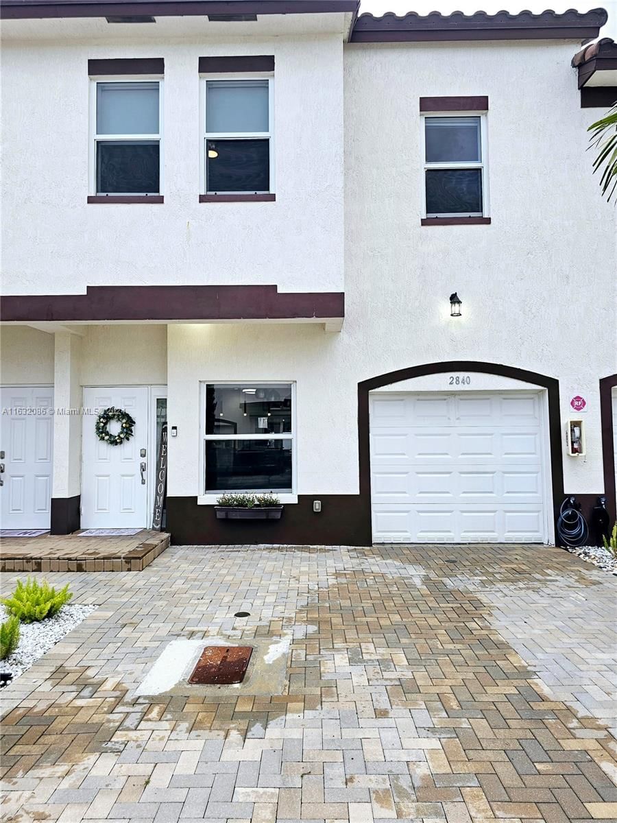 Real estate property located at 2840 145th Ct #2840, Miami-Dade, MILLENNIUM TOWNHOMES COND, Miami, FL