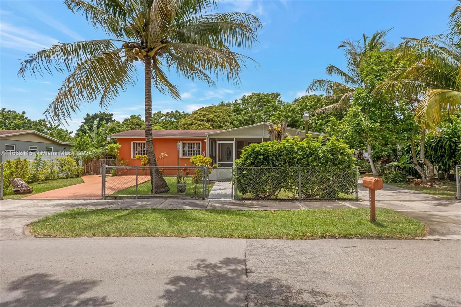 Real estate property located at 30064 158th Ct, Miami-Dade, NEWTON HEIGHTS, Homestead, FL