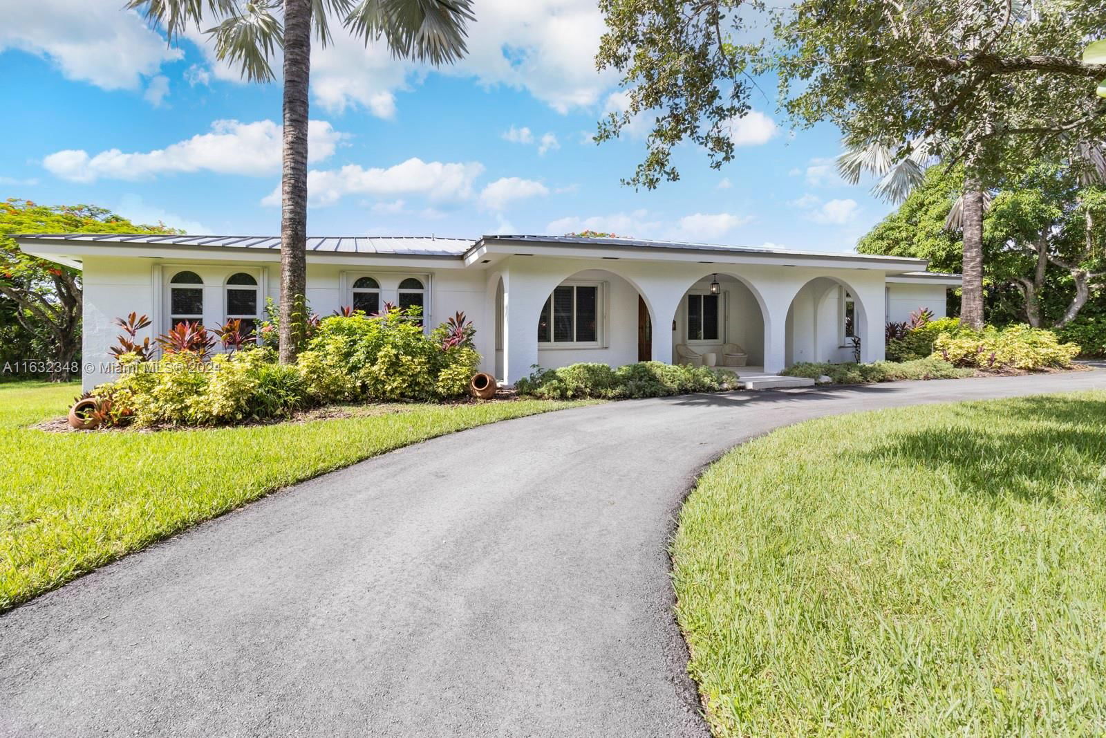 Real estate property located at 7520 112th St, Miami-Dade, OLD ORCHARD ESTATES, Pinecrest, FL