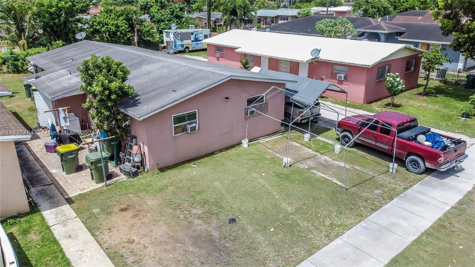 Real estate property located at 1121 9th Ct, Miami-Dade, MCCLURE MANORS, Homestead, FL