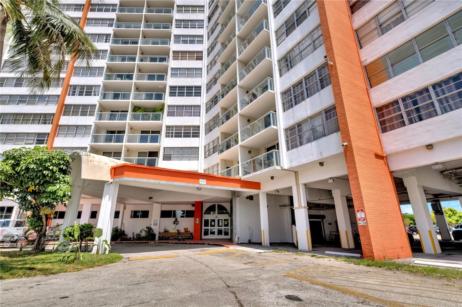 Real estate property located at 1351 Miami Gardens Dr #722E, Miami-dade, Buckley Towers Condo - Ea, Miami, FL