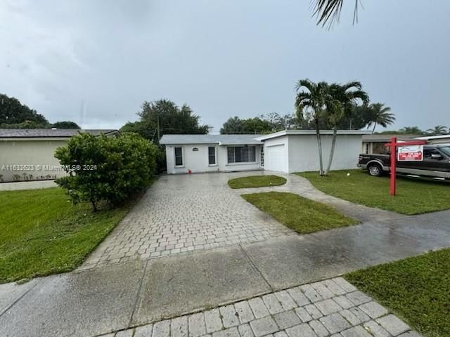 Real estate property located at 11610 29th  st, Broward, SUNRISE GOLF VILLAGE SEC, Sunrise, FL