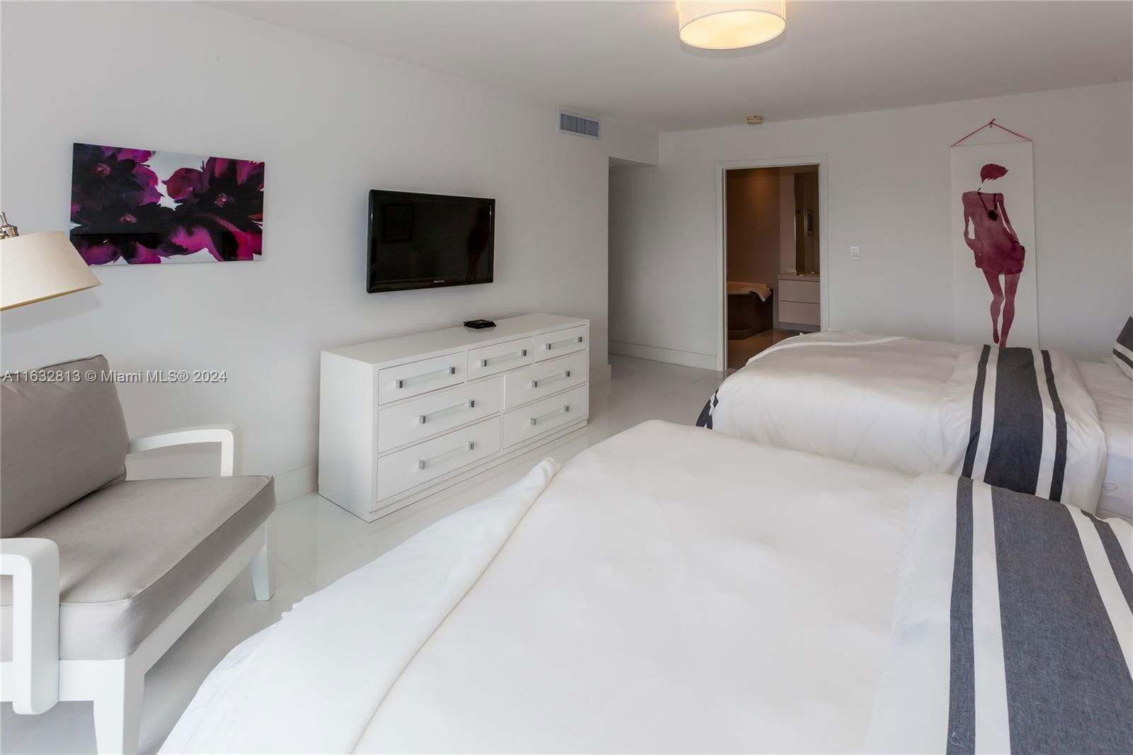 Real estate property located at 5161 Collins Ave #1718, Miami-dade, Seacoast 5151 Condo, Miami Beach, FL