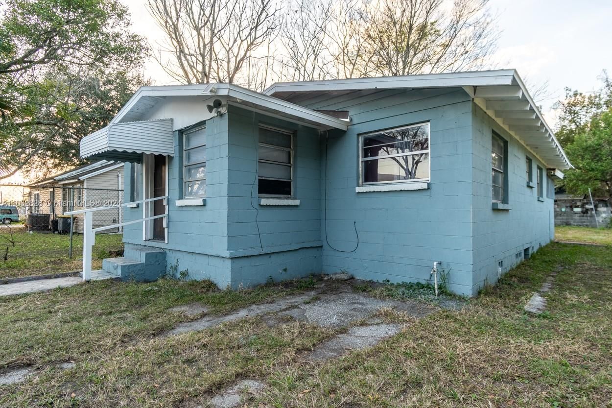 Real estate property located at 1953 Decottes Street, Duval, 01281 EASTBROOK ANNEX, Jacksonville, FL