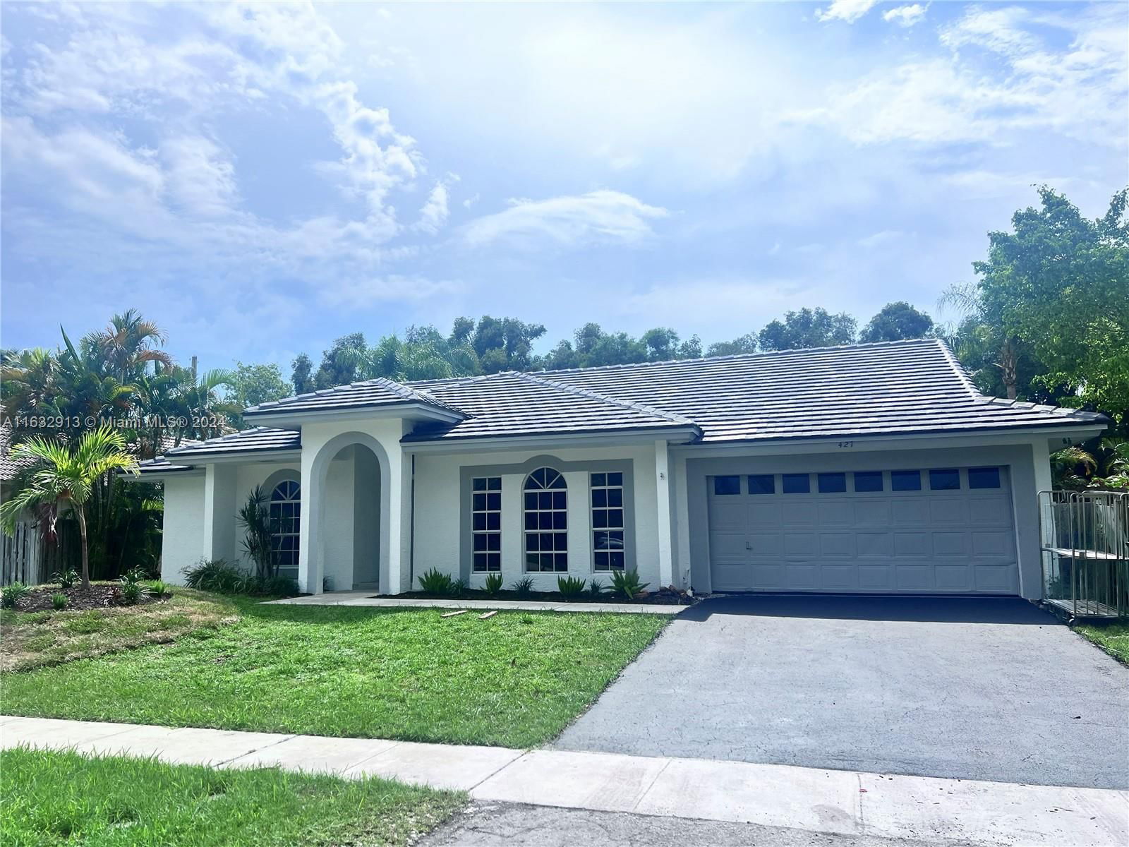 Real estate property located at 427 169th Ter, Broward, BONAVENTURE LAKES ADD 2, Weston, FL