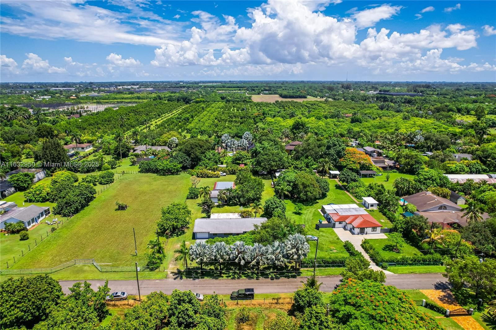 Real estate property located at 15805 242nd St, Miami-dade, 2 Houses /storage On 1acre, Homestead, FL