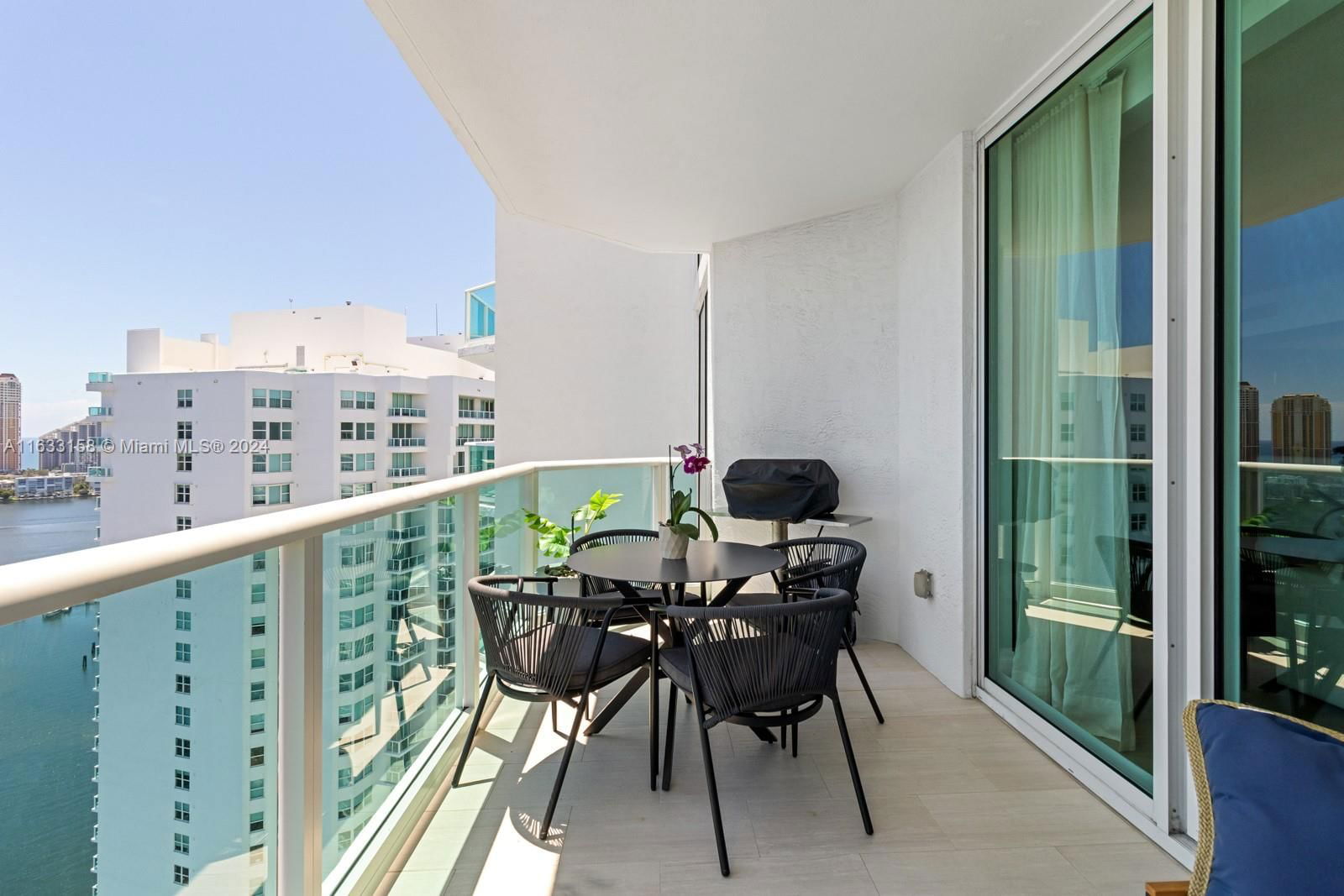 Real estate property located at 3301 183rd St #3004, Miami-dade, The Peninsula Ii Condo, Aventura, FL