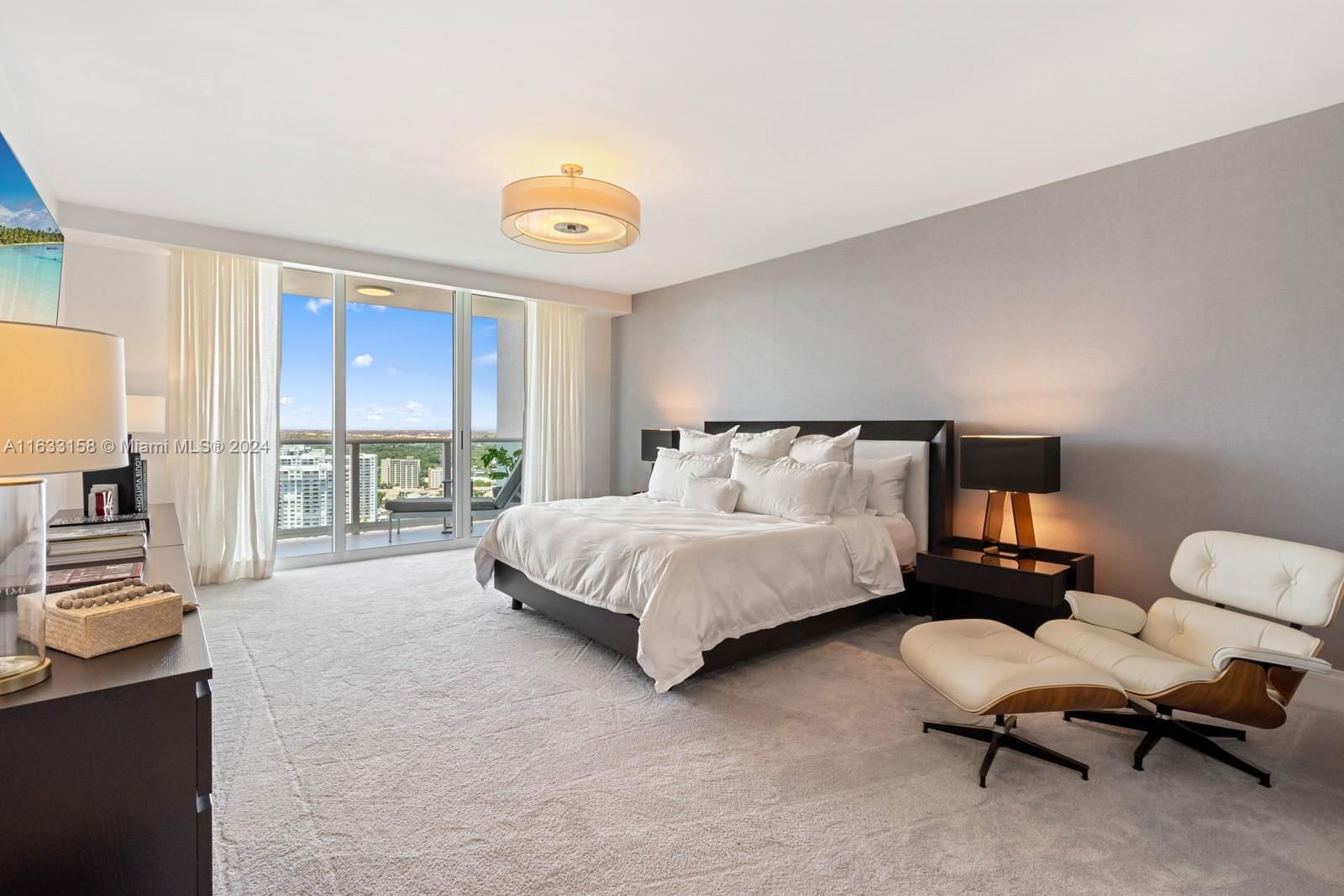 Real estate property located at 3301 183rd St #3004, Miami-dade, The Peninsula Ii Condo, Aventura, FL