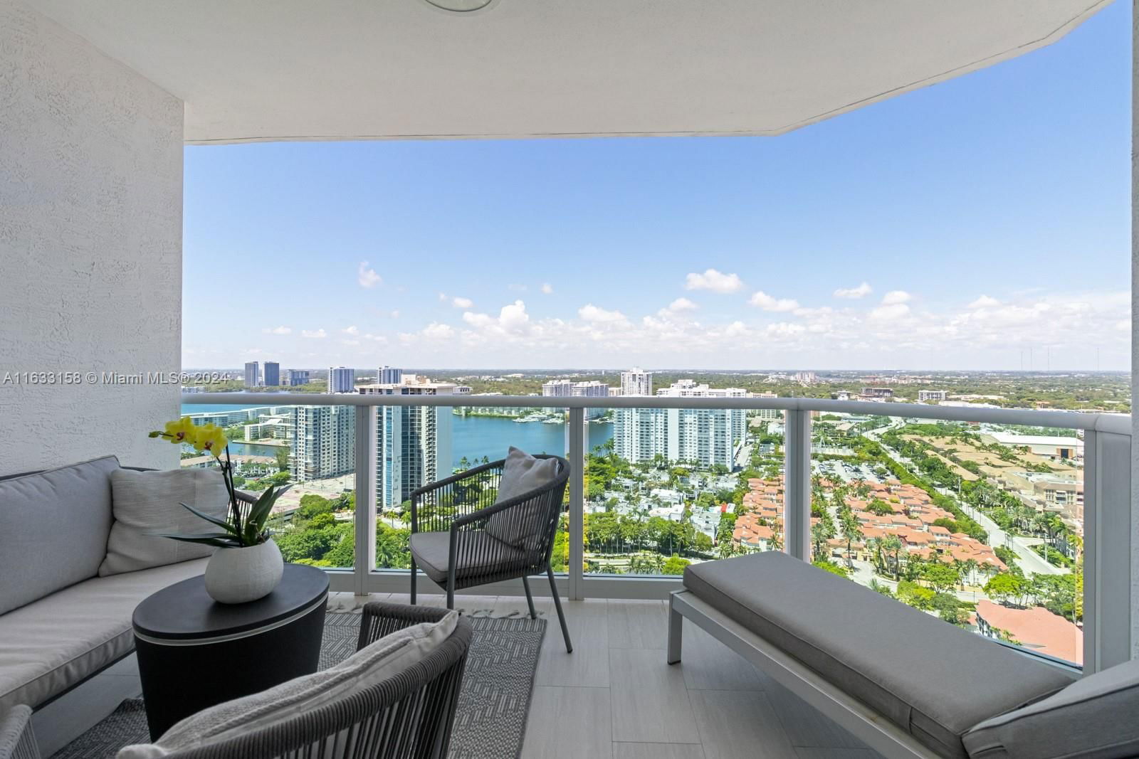 Real estate property located at 3301 183rd St #3004, Miami-dade, The Peninsula Ii Condo, Aventura, FL