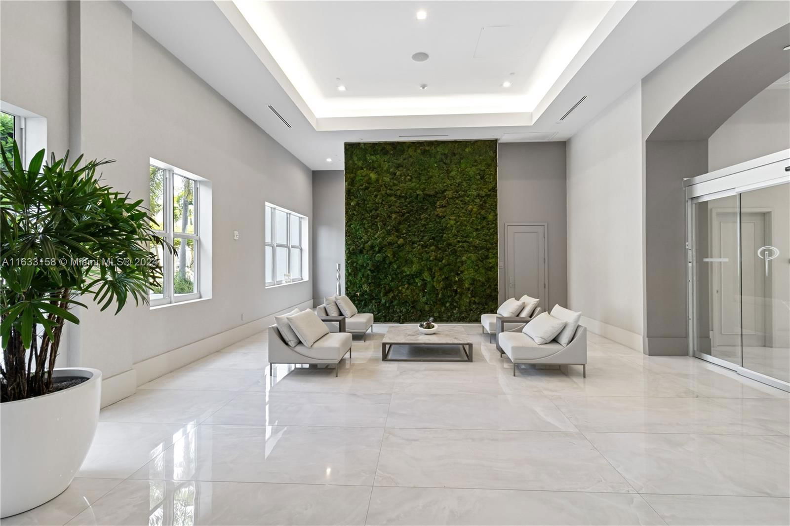 Real estate property located at 3301 183rd St #3004, Miami-dade, The Peninsula Ii Condo, Aventura, FL