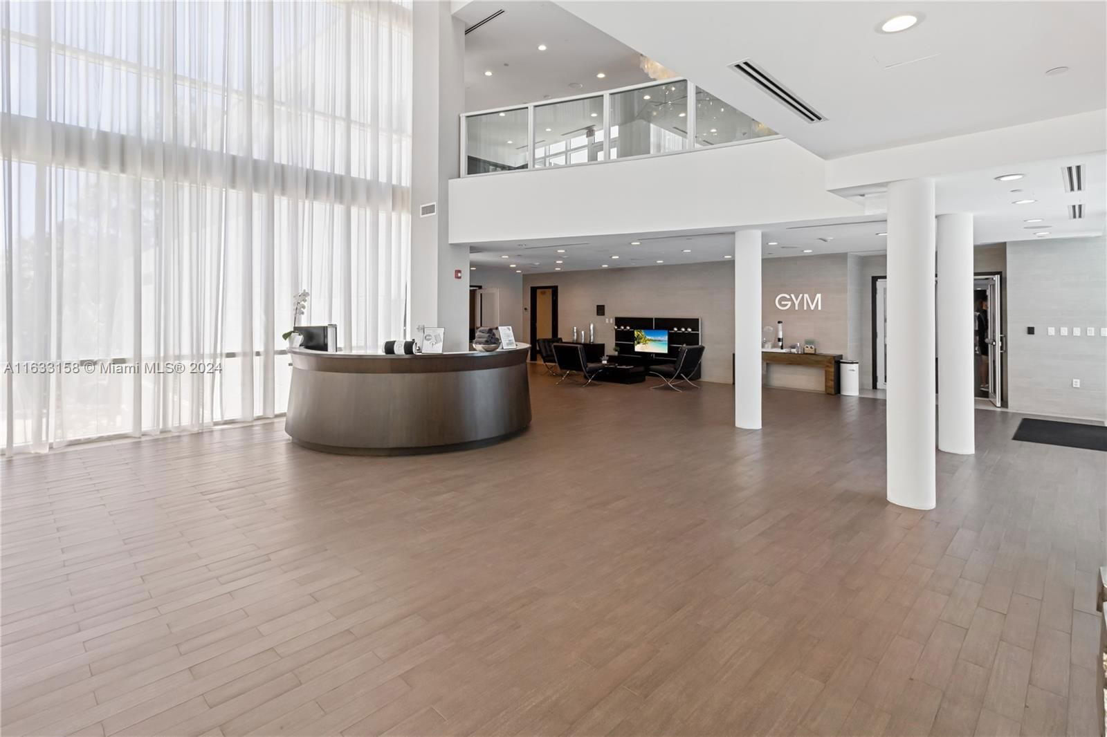 Real estate property located at 3301 183rd St #3004, Miami-dade, The Peninsula Ii Condo, Aventura, FL