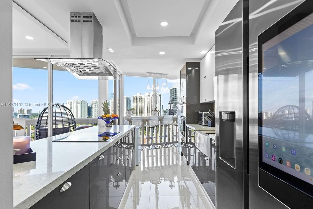 Real estate property located at 1000 Island Blvd #1606, Miami-dade, 1000 Isl Blvd Williams Is, Aventura, FL