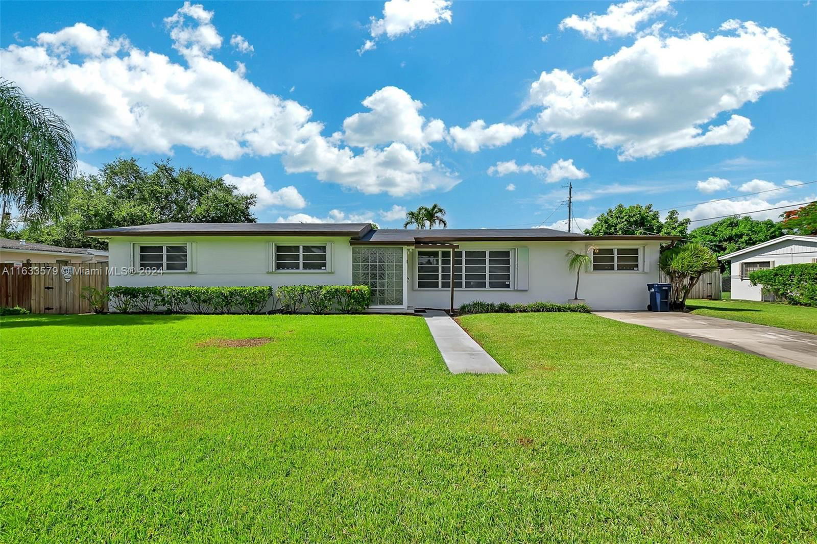 Real estate property located at 9280 165th St, Miami-Dade, BENSON PARK 1ST ADDN, Palmetto Bay, FL