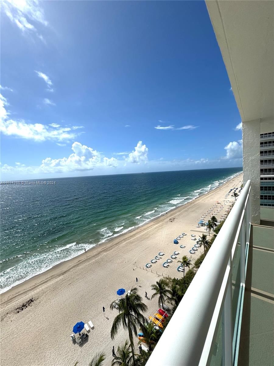 Real estate property located at 3900 Galt Ocean Dr #1101, Broward, PLAYA DEL MAR CONDO, Fort Lauderdale, FL