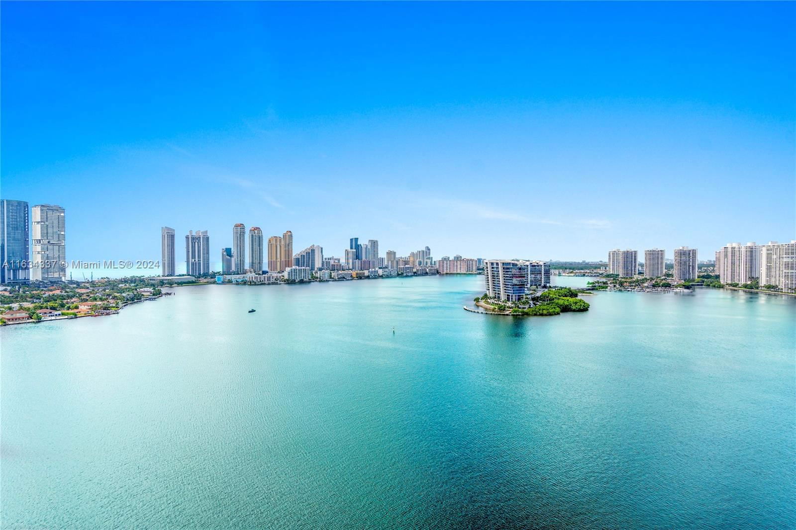 Real estate property located at 3530 Mystic Pointe Dr #2415, Miami-Dade, MYSTIC POINTE TOWER 500 C, Aventura, FL