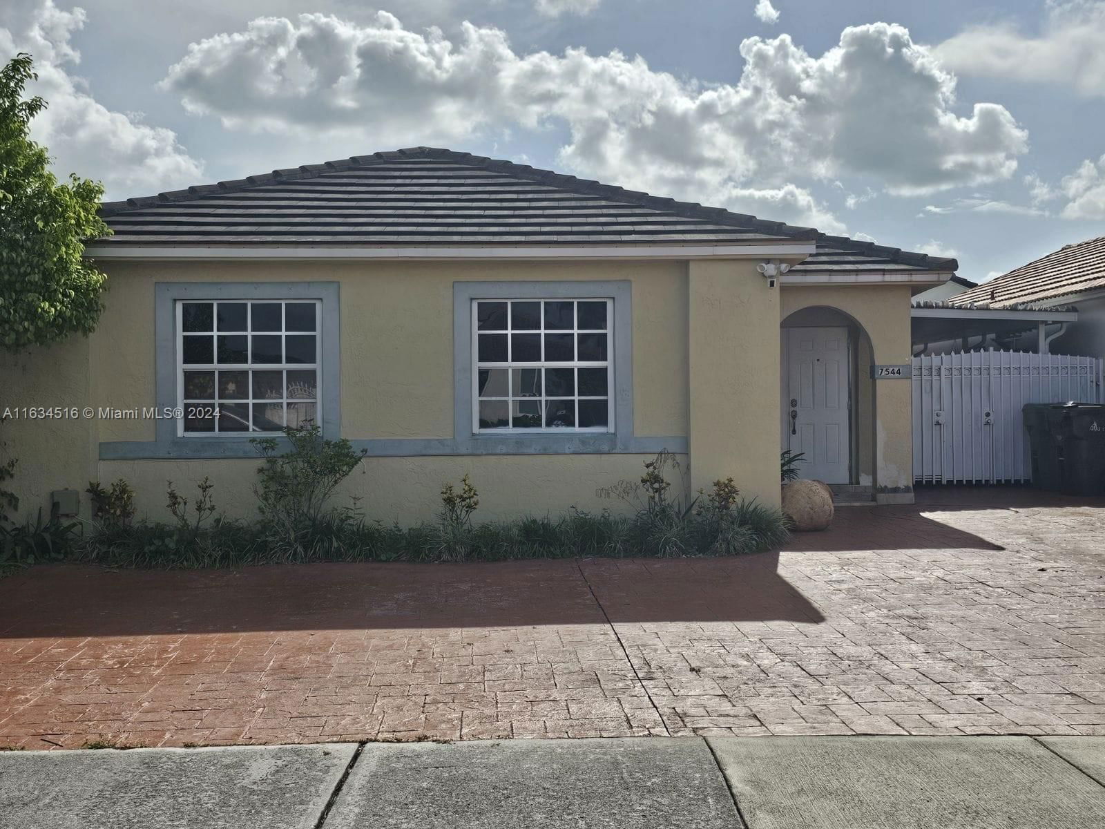 Real estate property located at 7544 30th Ct, Miami-Dade, RIVIERA I SUB, Hialeah, FL