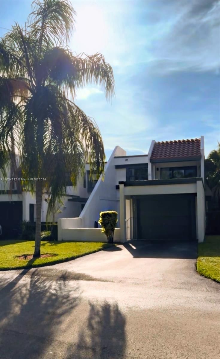 Real estate property located at 291 Fern Dr #4-3, Broward, TOWNHOUSE VILLAGE AT BONAV, Weston, FL