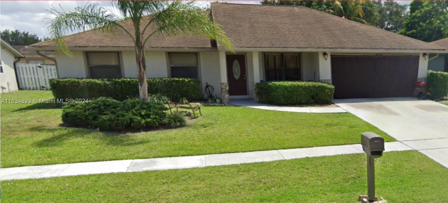 Real estate property located at 240 Bilbao St, Palm Beach, LA MANCHA, Royal Palm Beach, FL