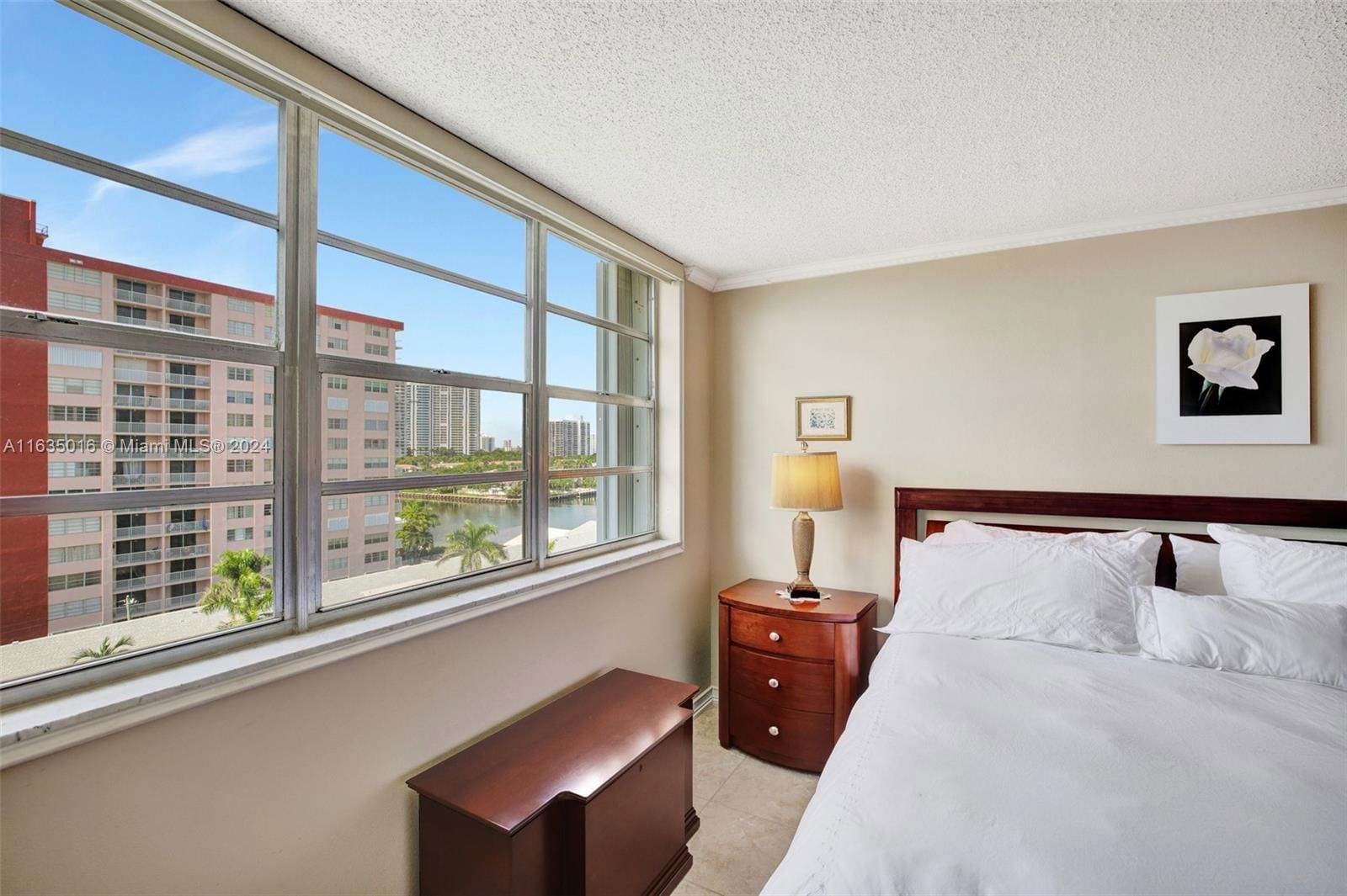 Real estate property located at 3113 Ocean Dr #906, Broward, Ashleigh House Condo, Hallandale Beach, FL