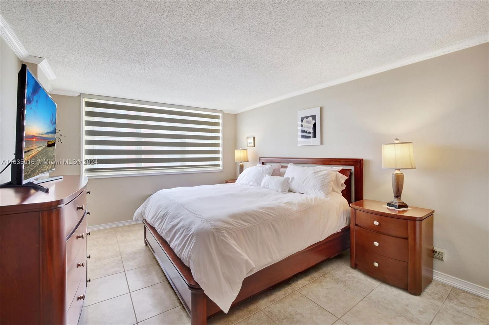 Real estate property located at 3113 Ocean Dr #906, Broward, Ashleigh House Condo, Hallandale Beach, FL