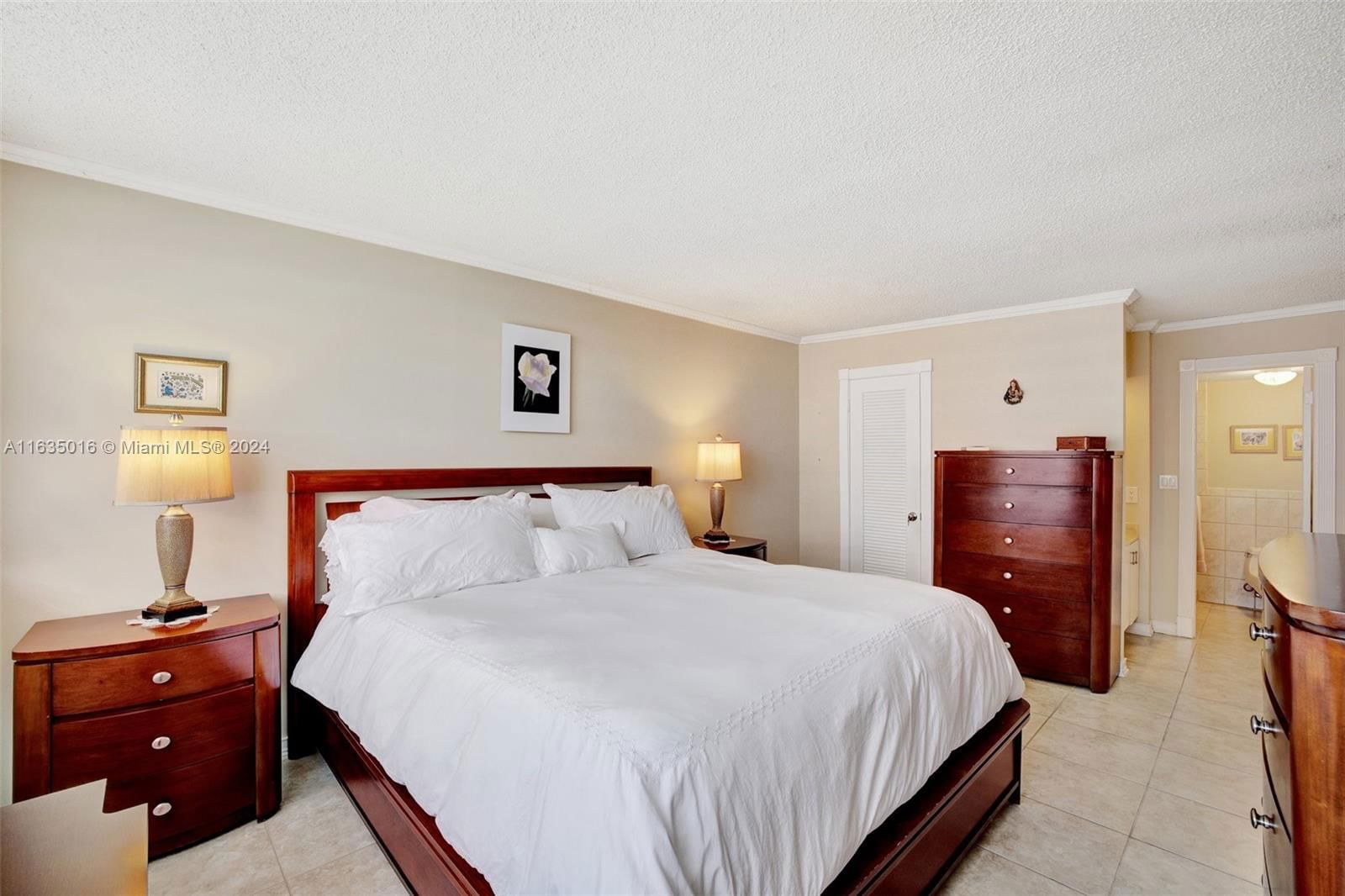 Real estate property located at 3113 Ocean Dr #906, Broward, Ashleigh House Condo, Hallandale Beach, FL