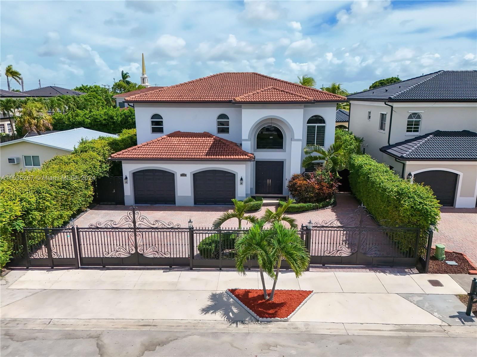 Real estate property located at 9730 34th St, Miami-Dade, EDMAR HOMES, Miami, FL