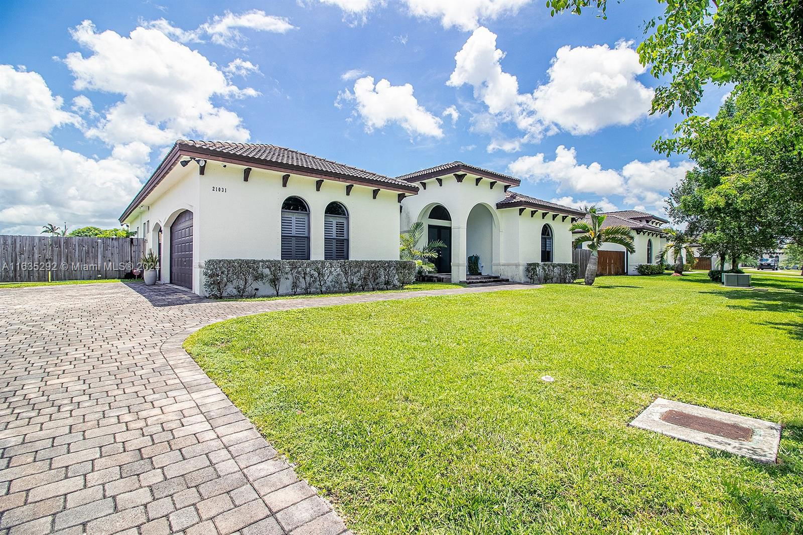 Real estate property located at 21031 130th Ct, Miami-Dade, ANGELINA MIA ESTATES, Miami, FL