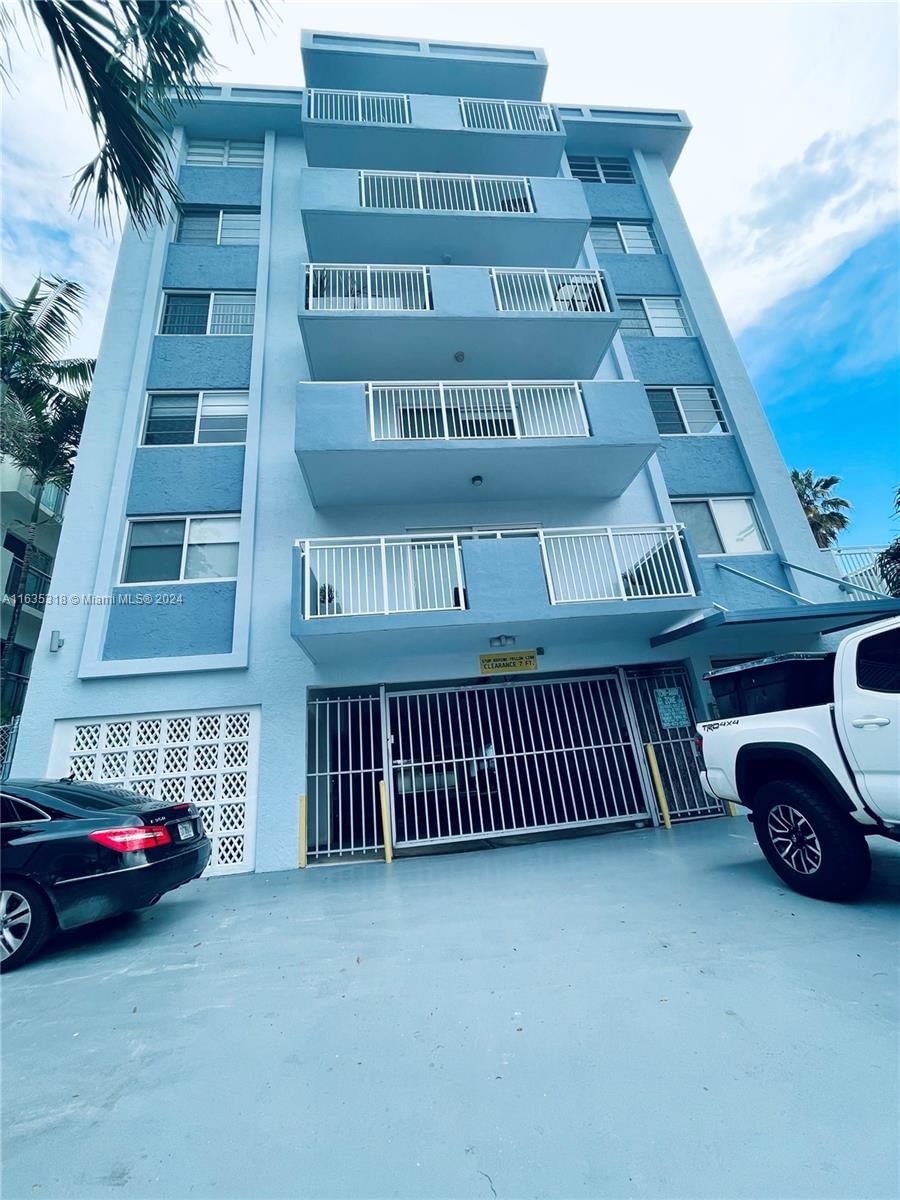 Real estate property located at 947 Lenox Ave #602, Miami-Dade, LENOX VIEW CONDOMINIUM, Miami Beach, FL