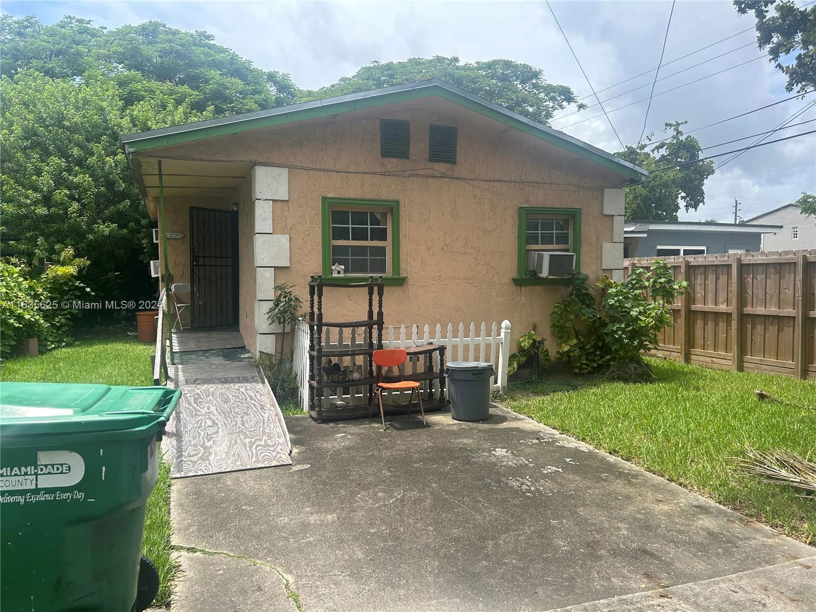 Real estate property located at 2290 51st Ter, Miami-Dade County, SUNNY SLOPE PK, Miami, FL